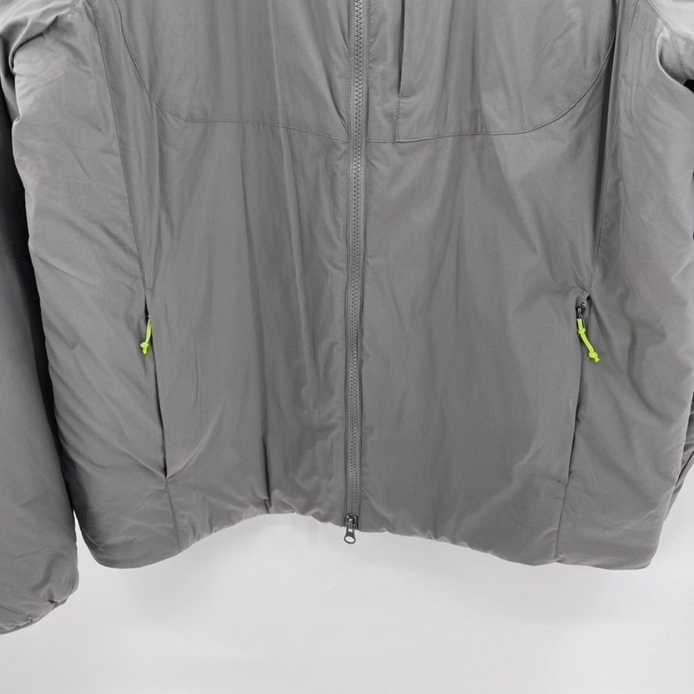 Peter Millar Gray Puffer Jacket - image 4